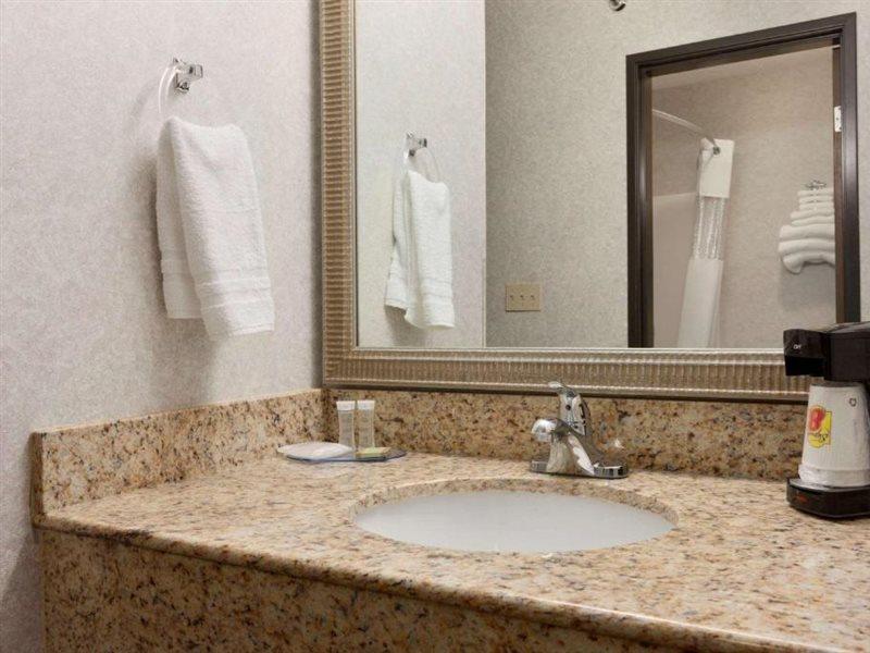 Riverdale Inn West Springfield Kültér fotó